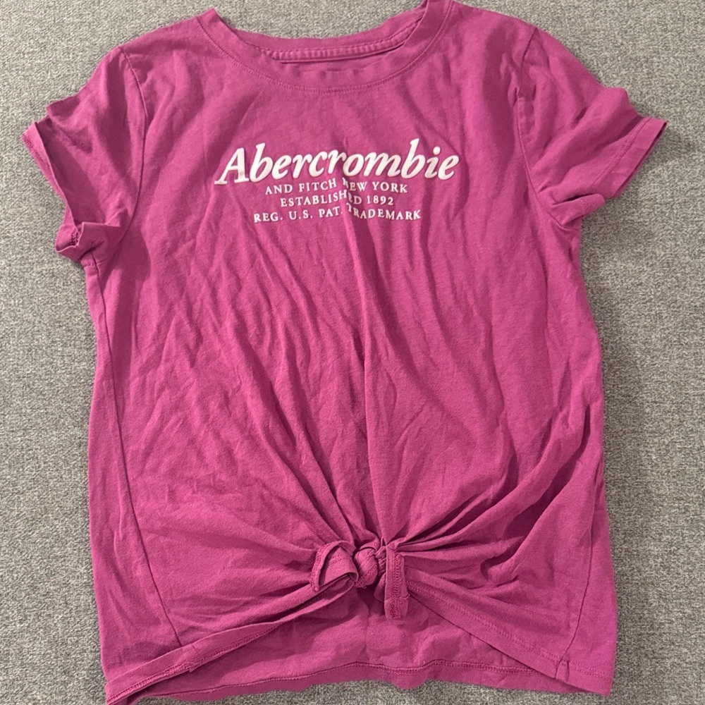 5/$15- Abercrombie top size 11/12